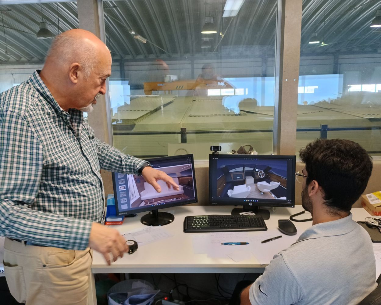 Fernando and Rodrigo discussing LIMO 7 design