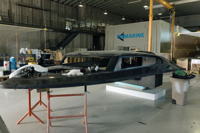 9.3m Limousine Convertible – XTender